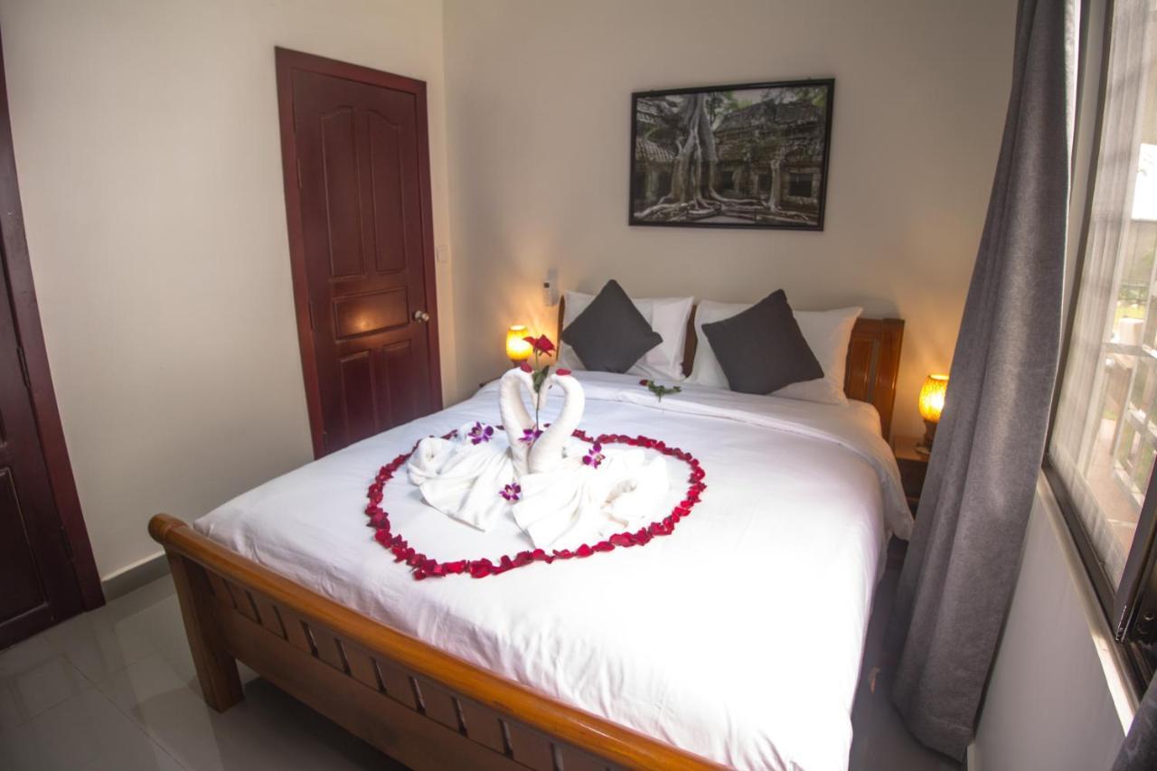 Ry'S Lotus Resort D'Angkor Siem Reap Luaran gambar