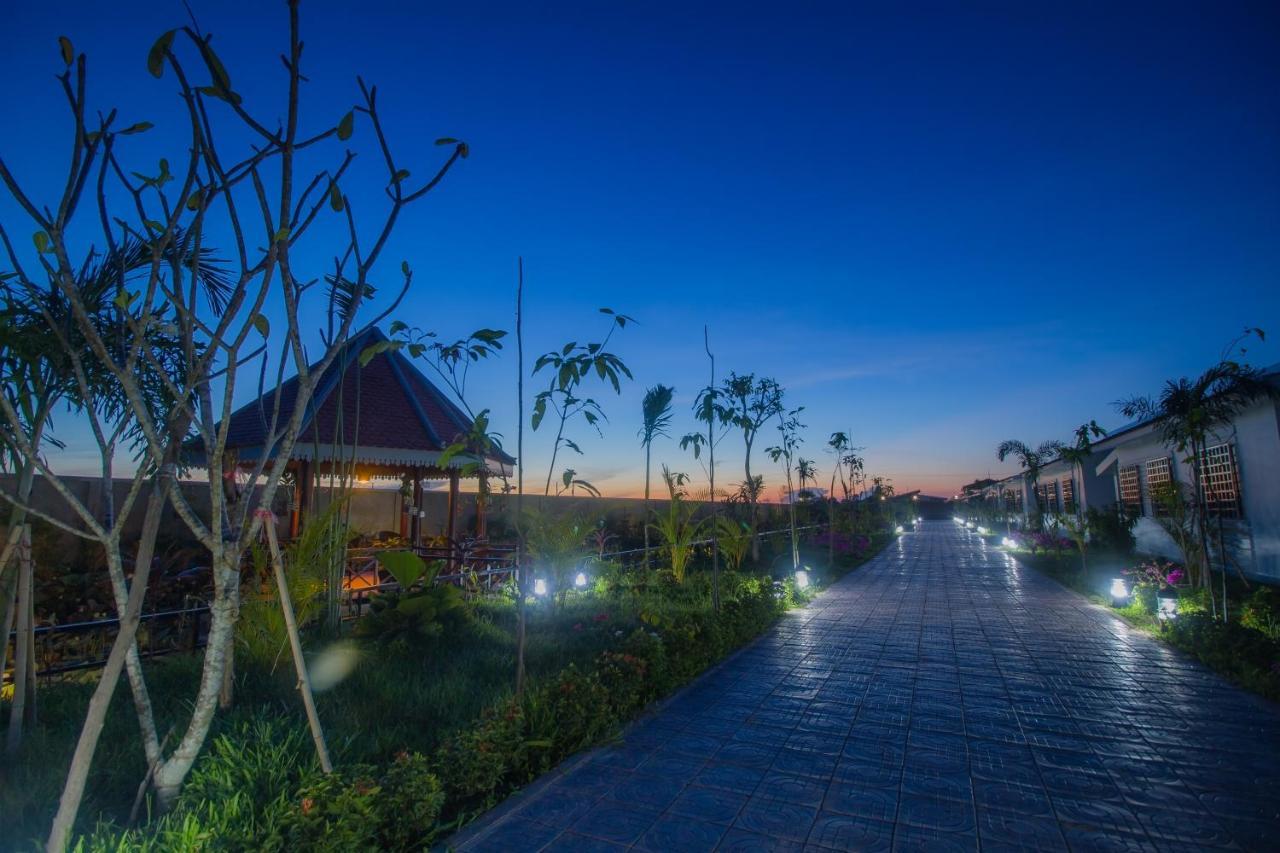 Ry'S Lotus Resort D'Angkor Siem Reap Luaran gambar