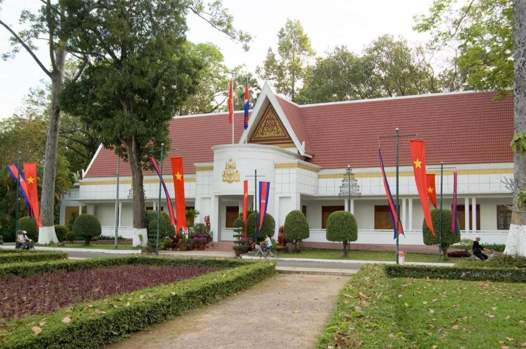 Ry'S Lotus Resort D'Angkor Siem Reap Luaran gambar