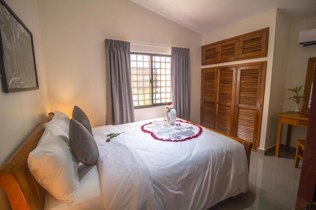 Ry'S Lotus Resort D'Angkor Siem Reap Luaran gambar
